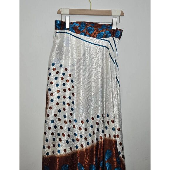 Bellissima Fashion Silk Wrap Skirt Size Large Boho Artsy - Picture 4 of 7